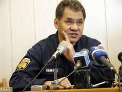 Шойгу: Нужно ввести обязательное страхование жилья от пожаров