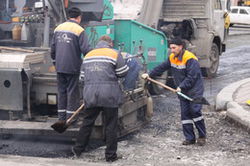 В Екатеринбурге началась подготовка к ямочному ремонту дорог