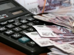 Более 15 тысяч семей получают финансовую поддержку от властей Екатеринбурга по оплате услуг ЖКХ